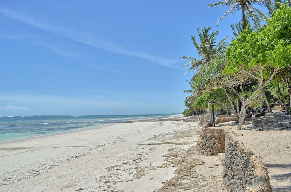 Kaskazi Beach Hotel 27/36
