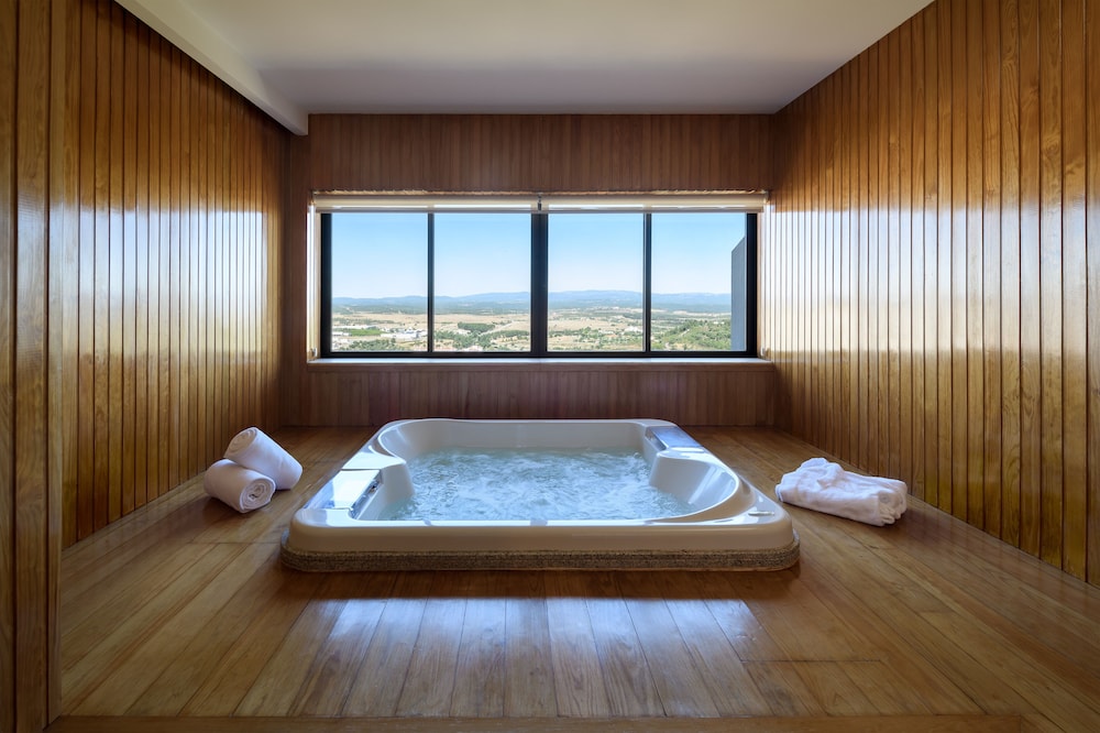 Melia Castelo Branco 37/68