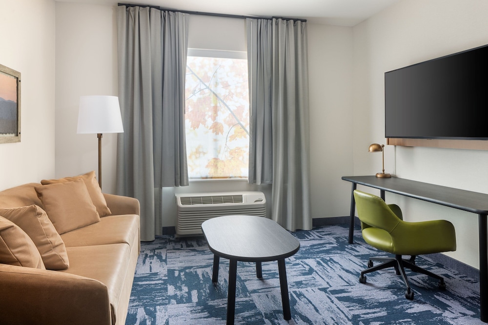 Fairfield Inn & Suites by Marriott Montrose 11/21