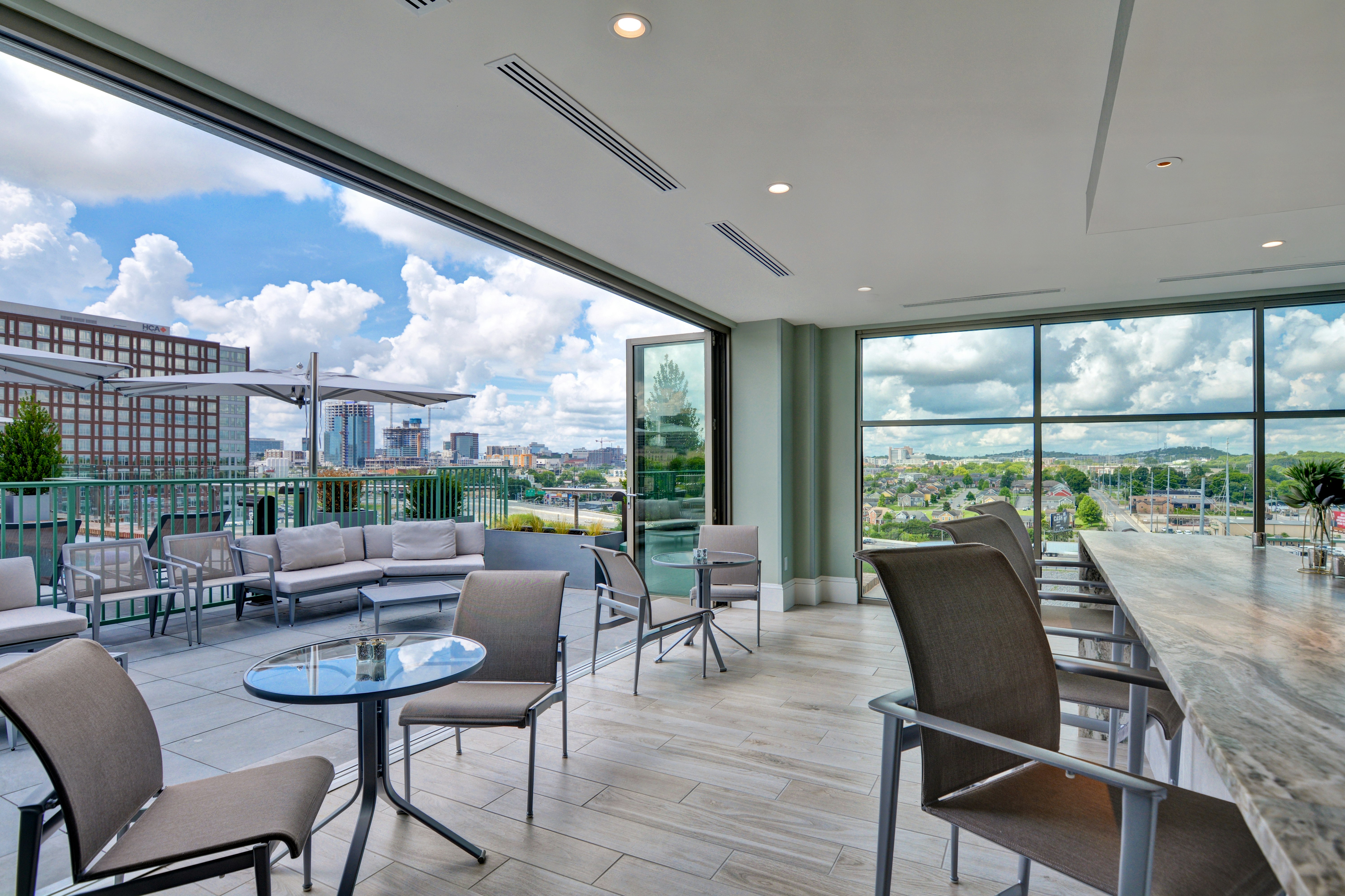 Hampton Inn & Suites Nashville Downtown Capitol View, Tn 27/33