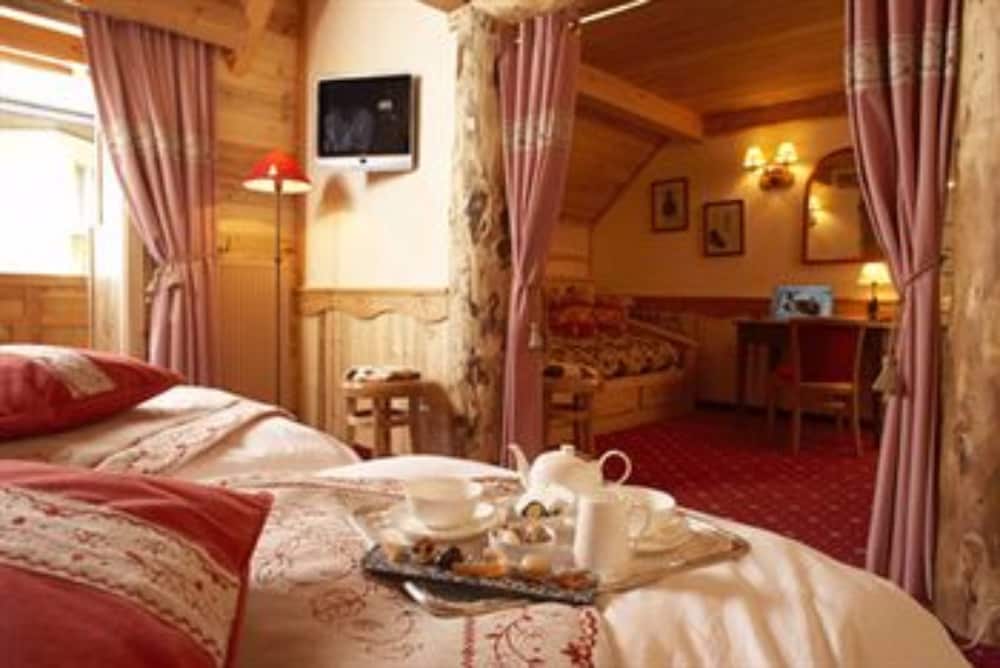 Hôtel & Spa - Châlet Mounier 8/40