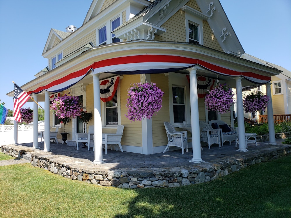 Elmere House Bed and Breakfast 2/50