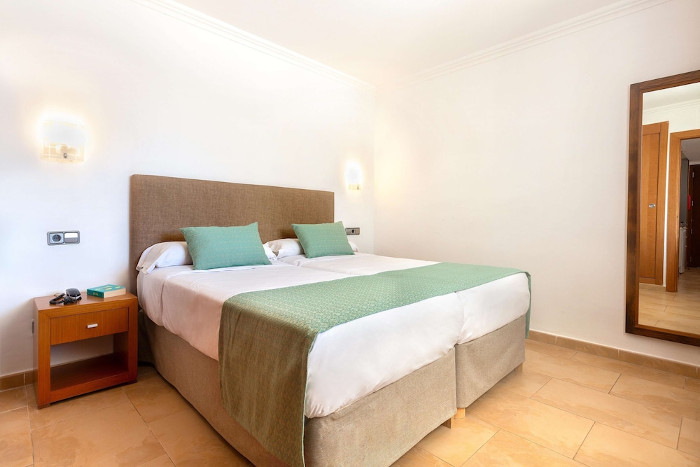 MarSenses Ferrera Blanca Hotel 11/50