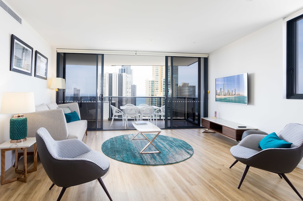 Ruby Gold Coast by CLLIX 35/63