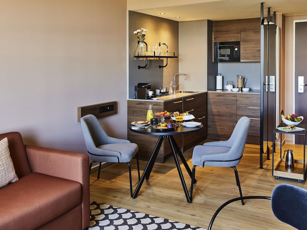 Pullman Stuttgart Fontana 46/72