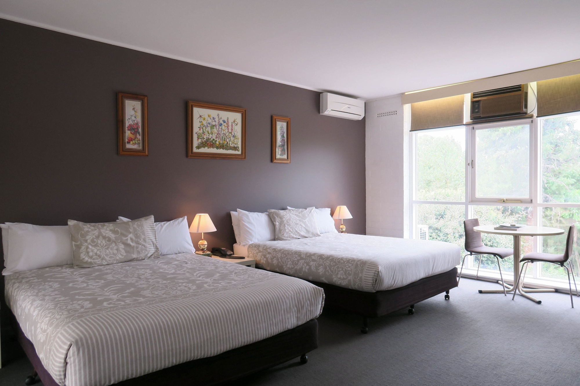 غرفة بسريرين كوين، The Lyndoch Motel 2/7