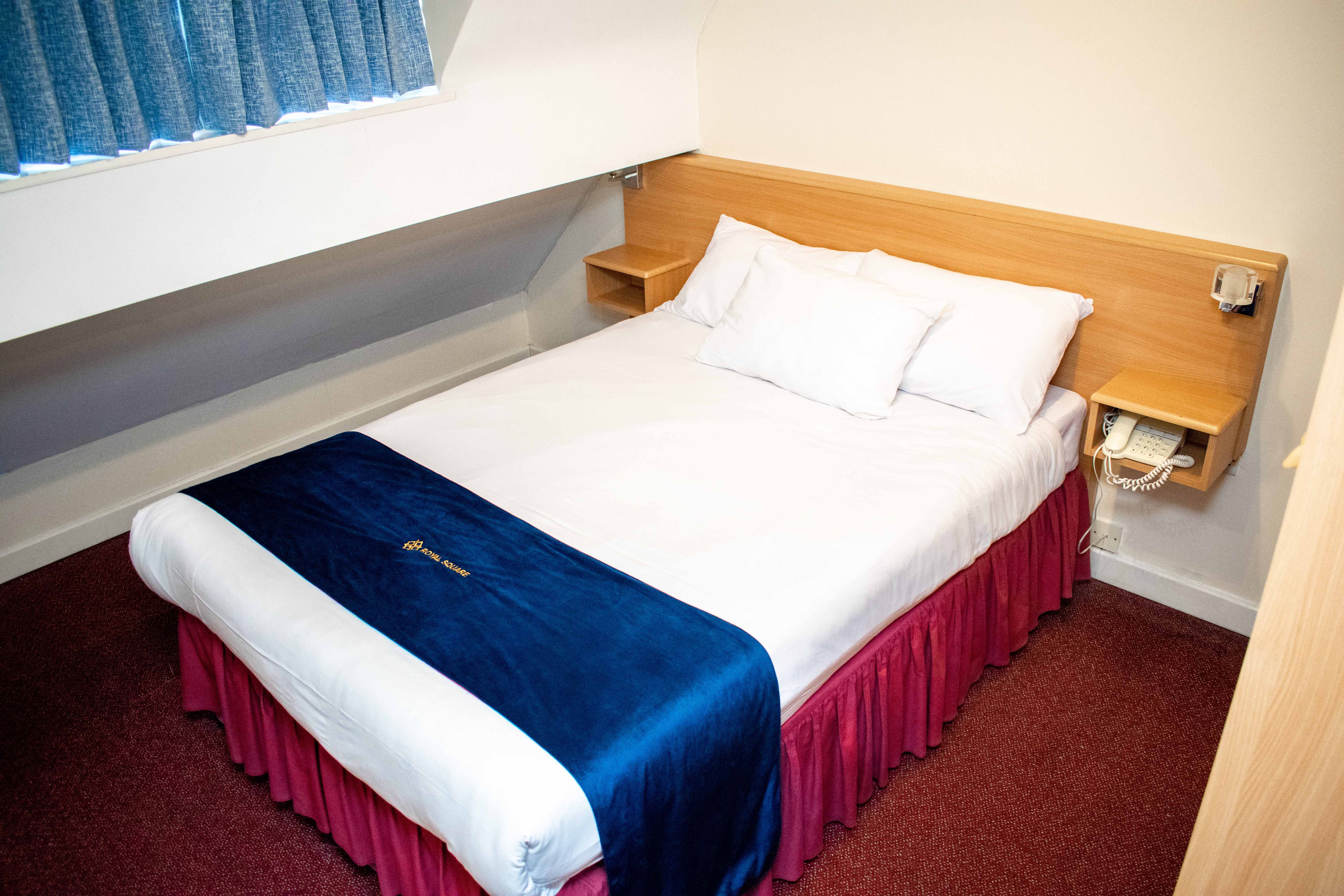 STANDARD, DOUBLE BED