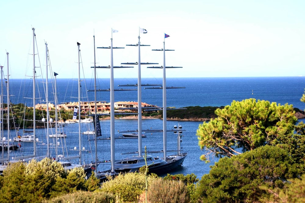 Hotel Luci Di La Muntagna 65/76