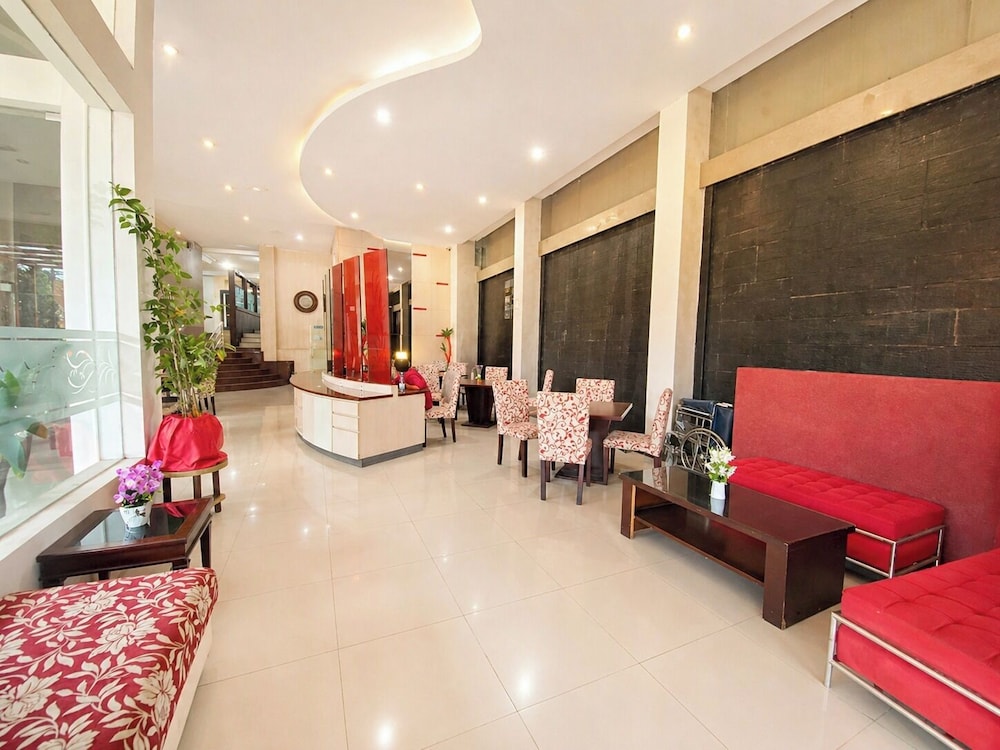 Scarlet Kebon Kawung Hotel 55/71