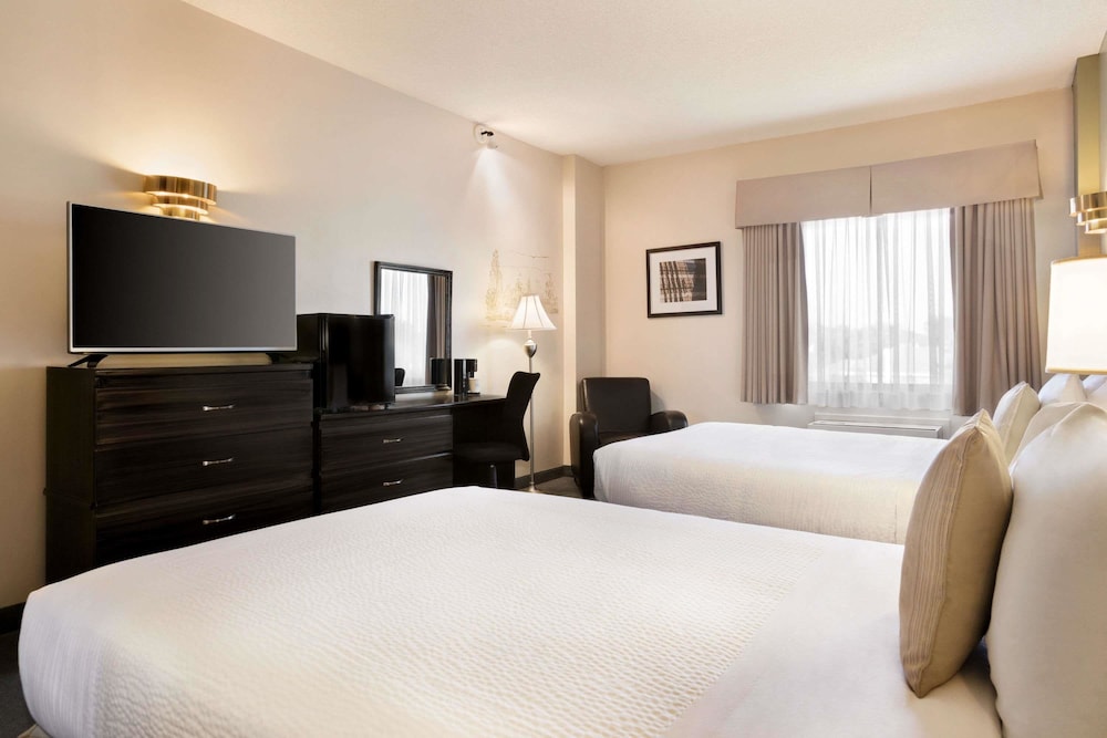 Days Inn by Wyndham Ste. Helene-de-Bagot 14/45