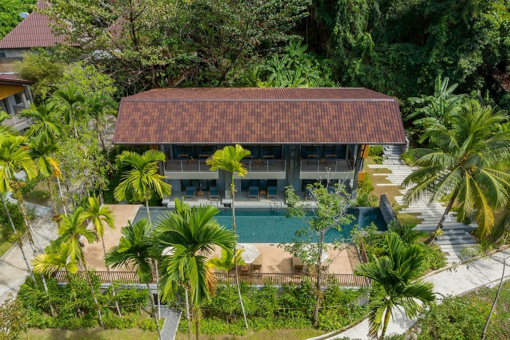 Khaolak Wanaburee Resort 9/73
