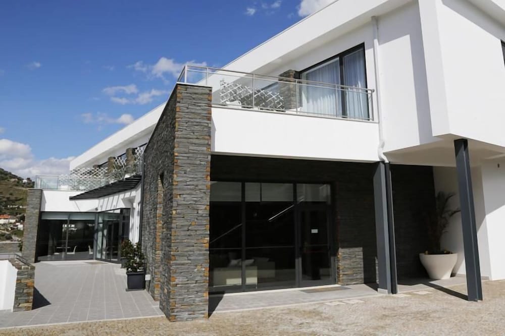 LBV HOUSE HOTEL 1/50