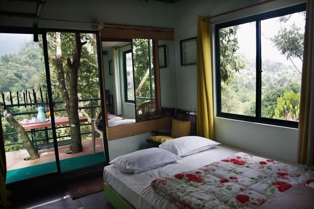 Wild Elephant Eco Friendly Resort 5/32