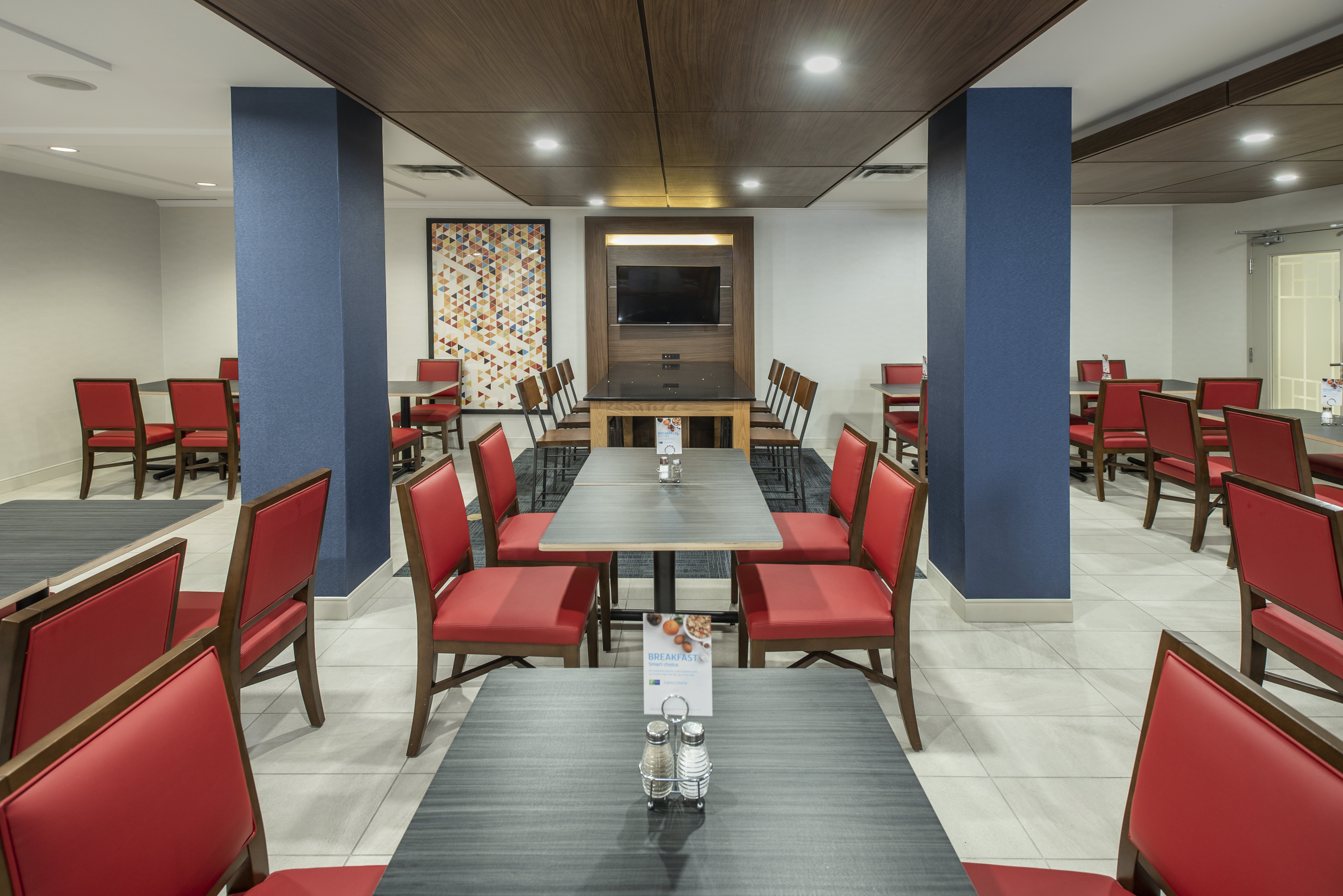 Holiday Inn Express Hotel Suites Medicine Hat Transcanada Hwy 58/75