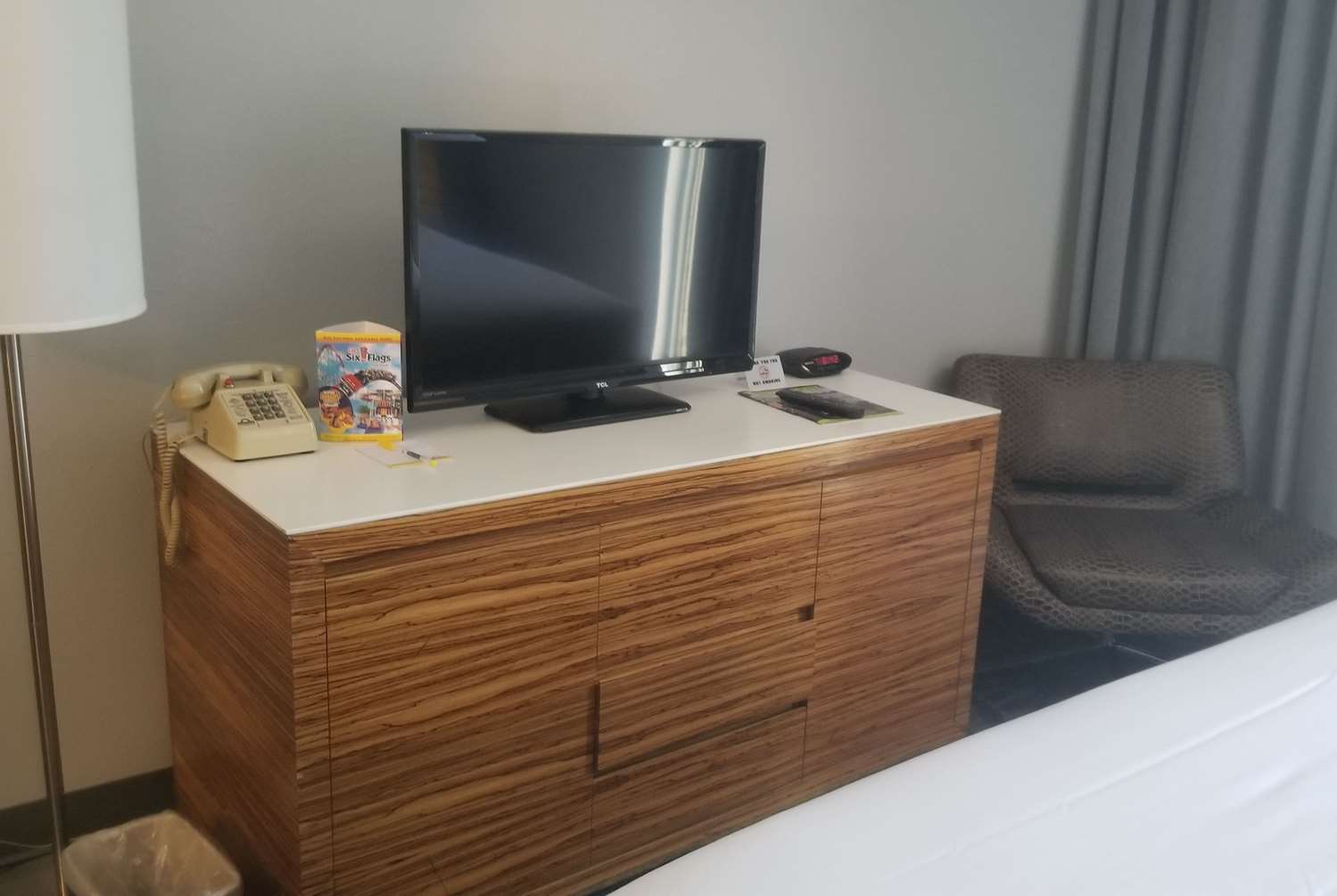 Motel6 Arlington, TX - Entertainment District 31/34