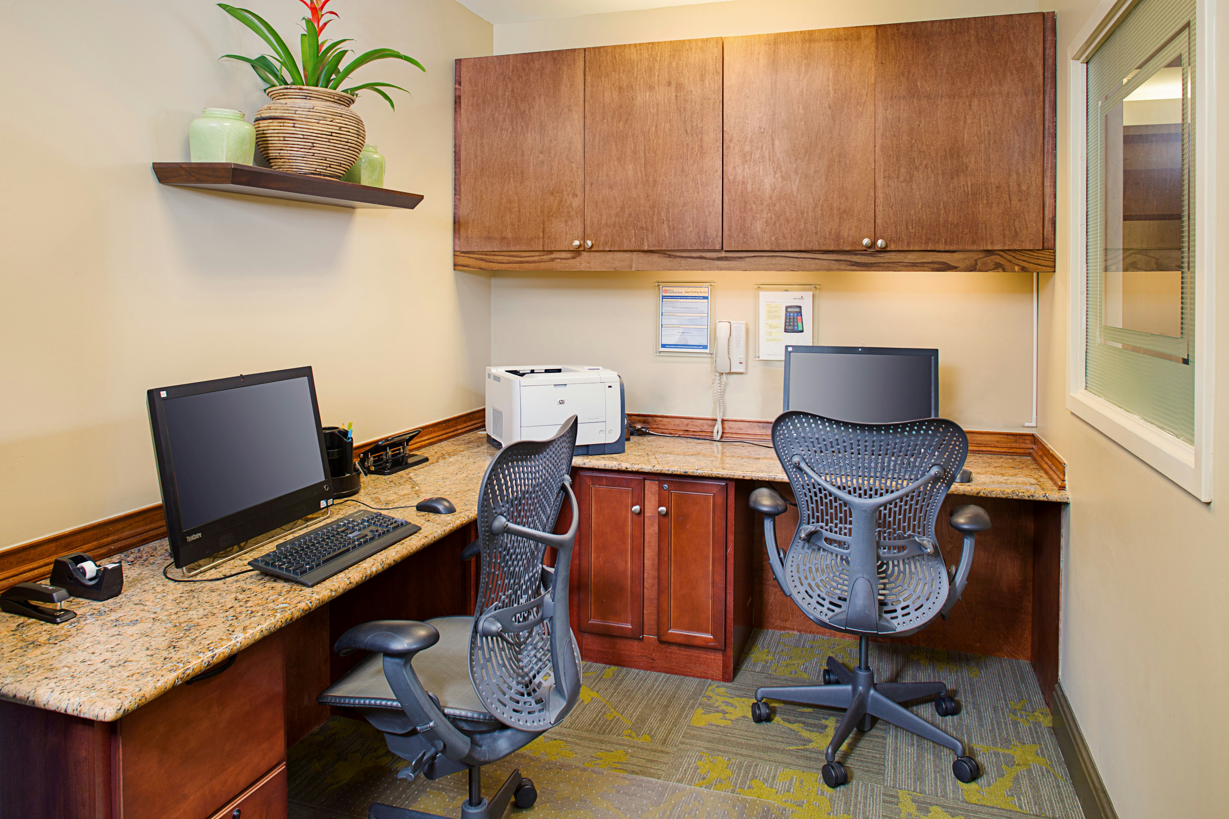 Hilton Garden Inn Hartford North/Bradley Intl Airport 41/50