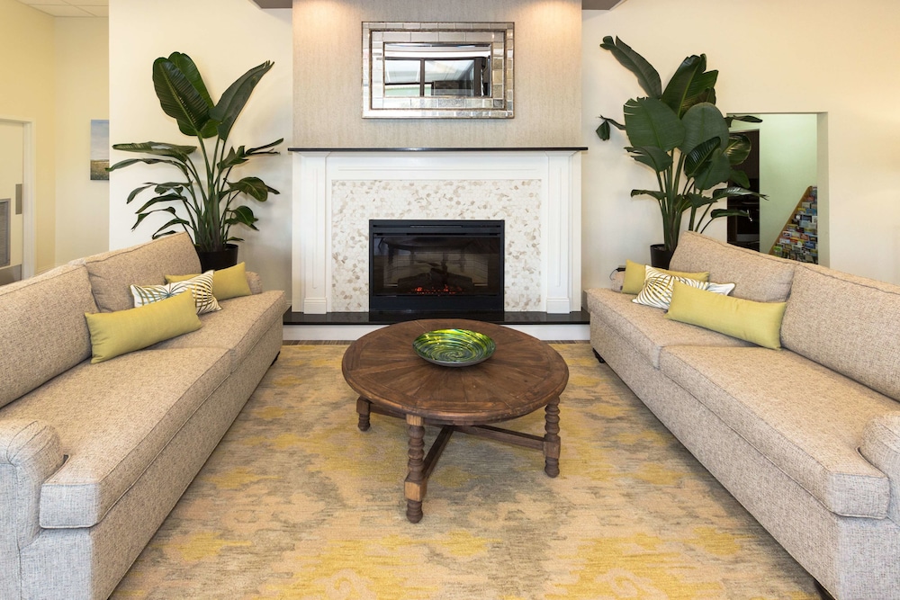 Best Western Charleston Inn 28/33