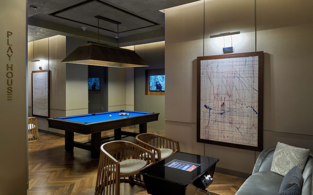 The Den Bengaluru, LXR Hotels & Resorts 30/50