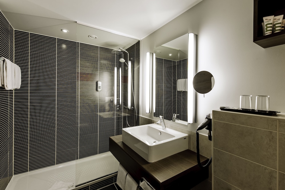 Mercure Hotel Wuerzburg Am Mainufer 31/66