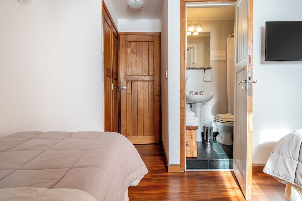 STANDARD, TWIN BEDS