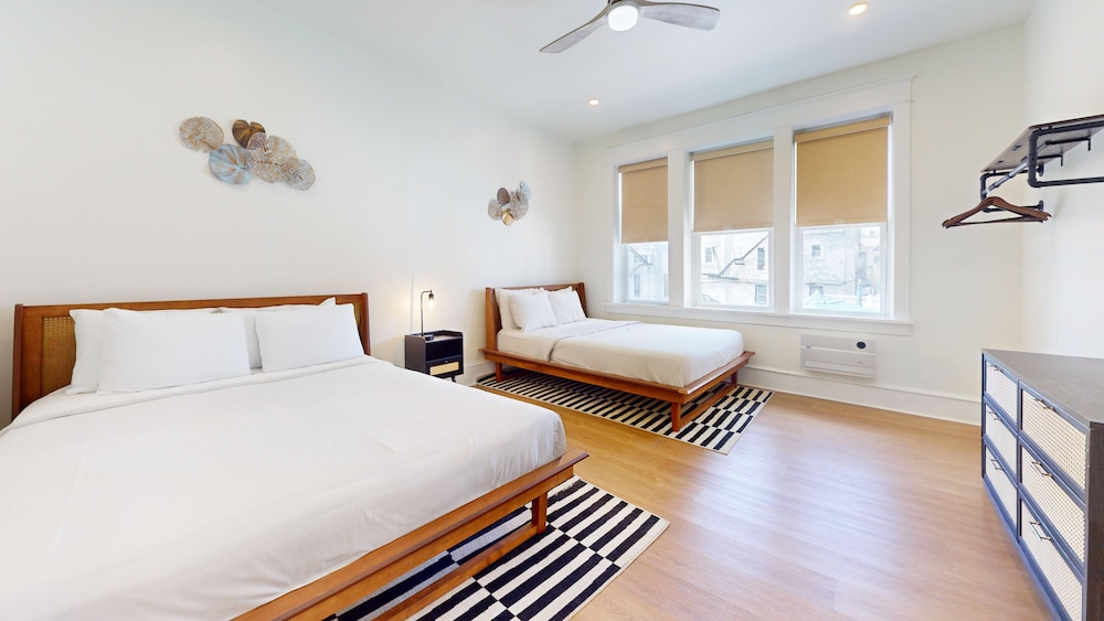 Ocean Breeze Hotel 14/61