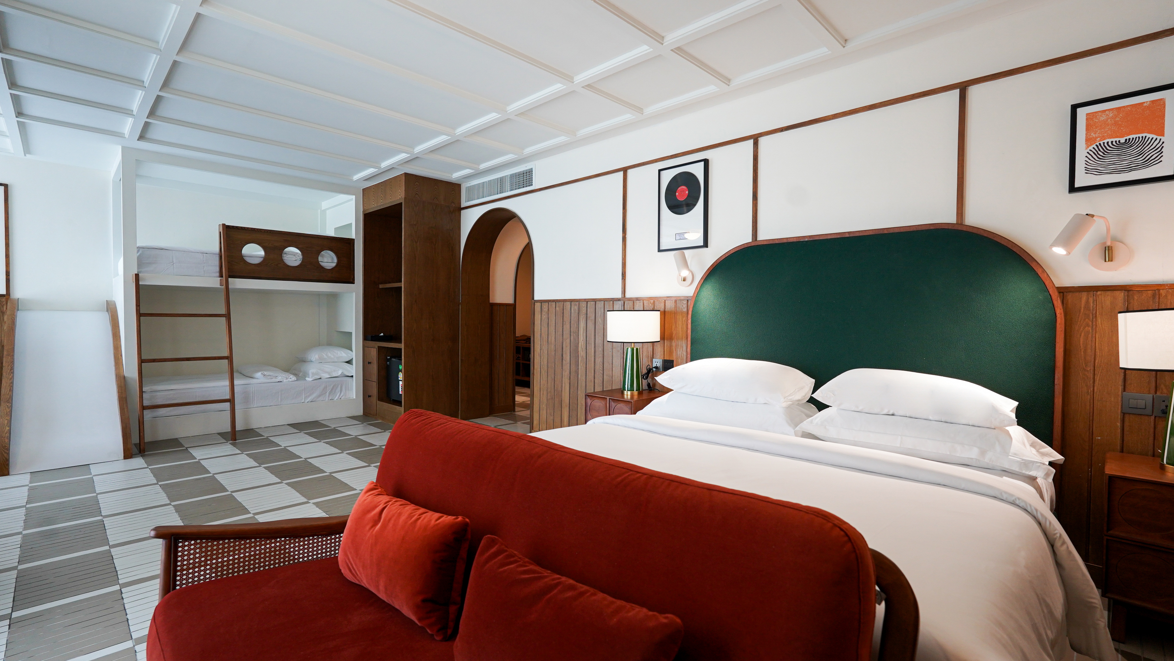 غرفة سيغنتشر رباعية، Sugar Marina Hotel POP, Kata Beach 2/4