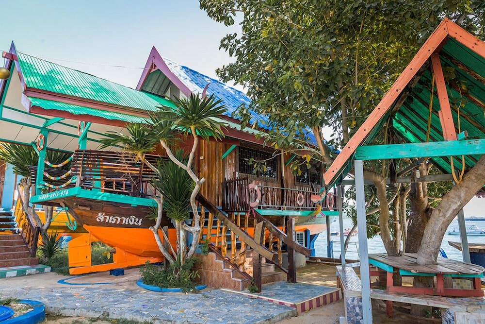 Rimtalay Resort Koh-Sichang 8/70