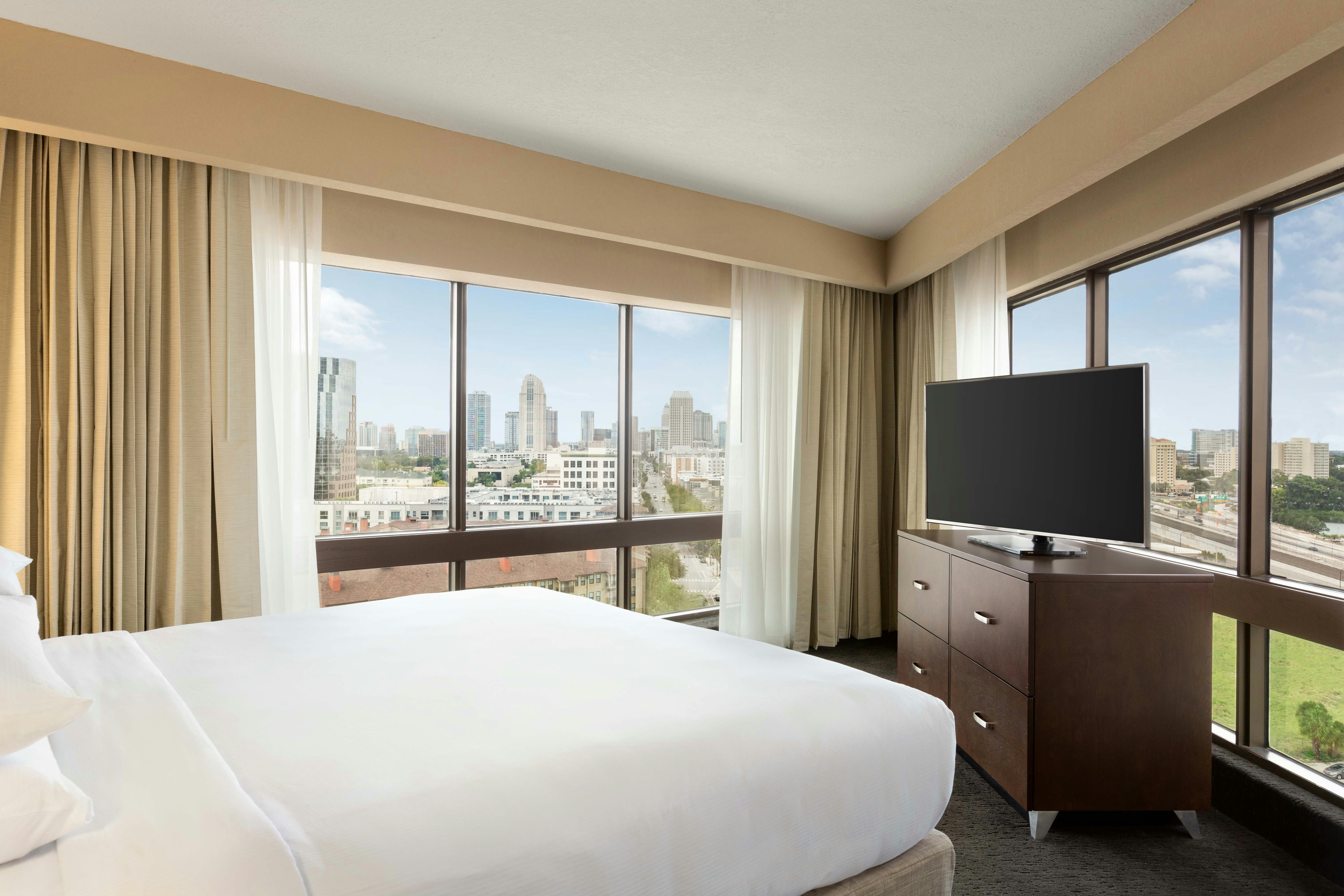 Doubletree By Hilton Orlando Downtown 12/50