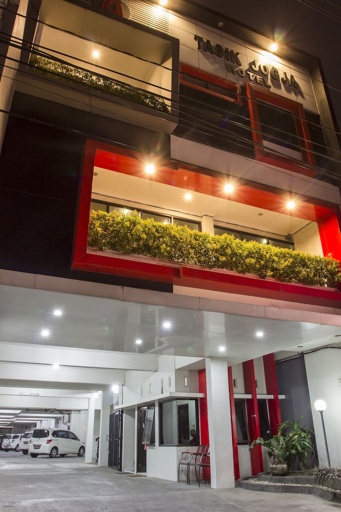 Tasik Jogja Hotel 1/17