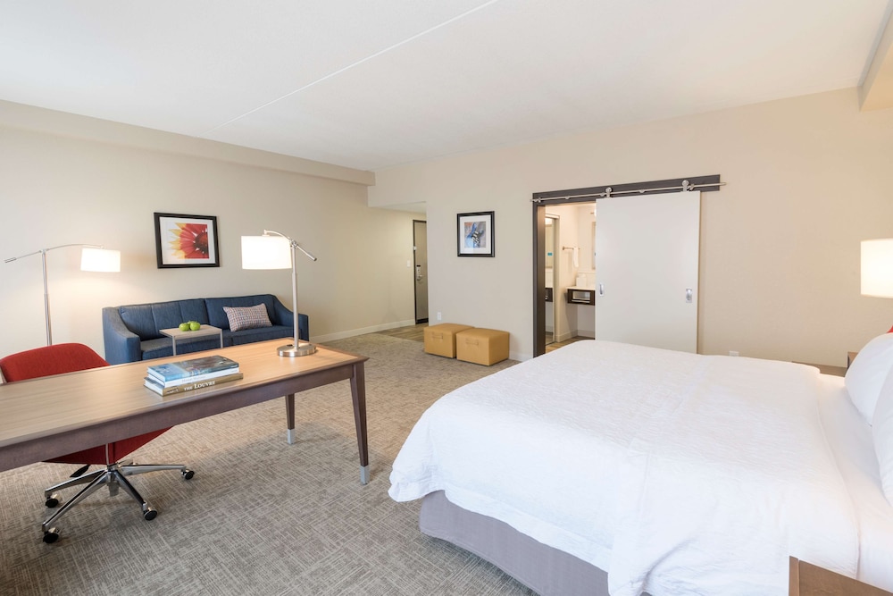 Hampton Inn & Suites Tulsa Downtown Ok 14/55