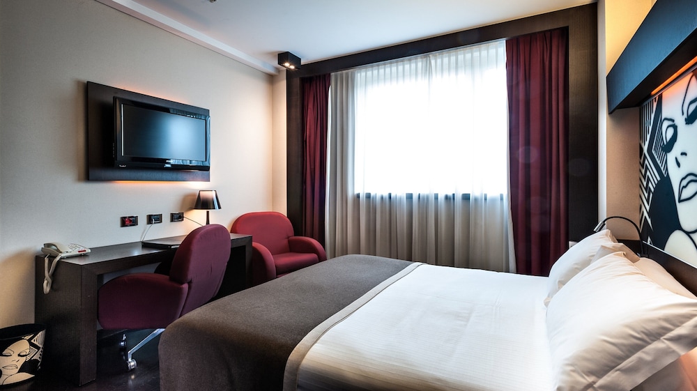 Crowne Plaza Milan City 19/80