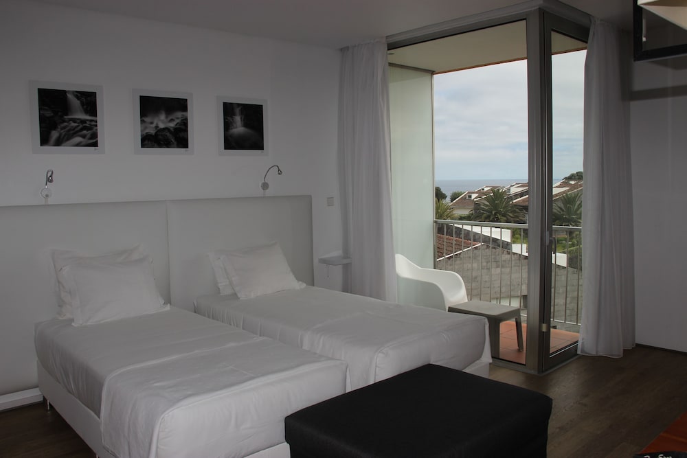 ANC Resort 12/63