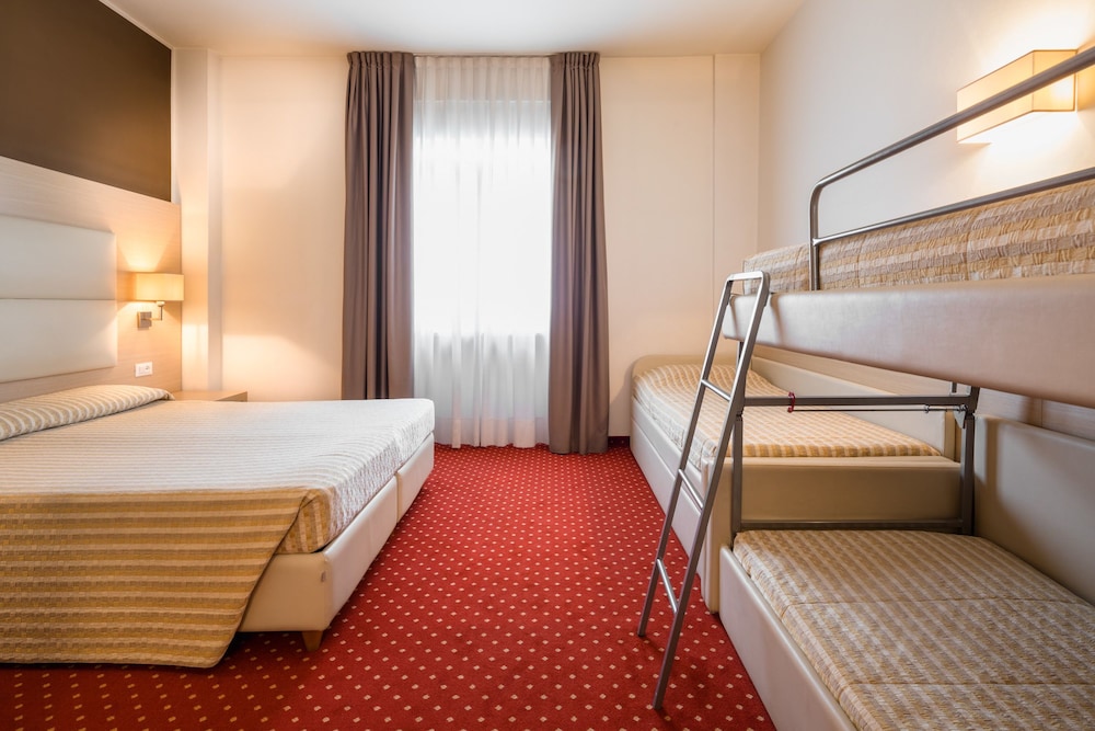 Hotel Regina 10/51