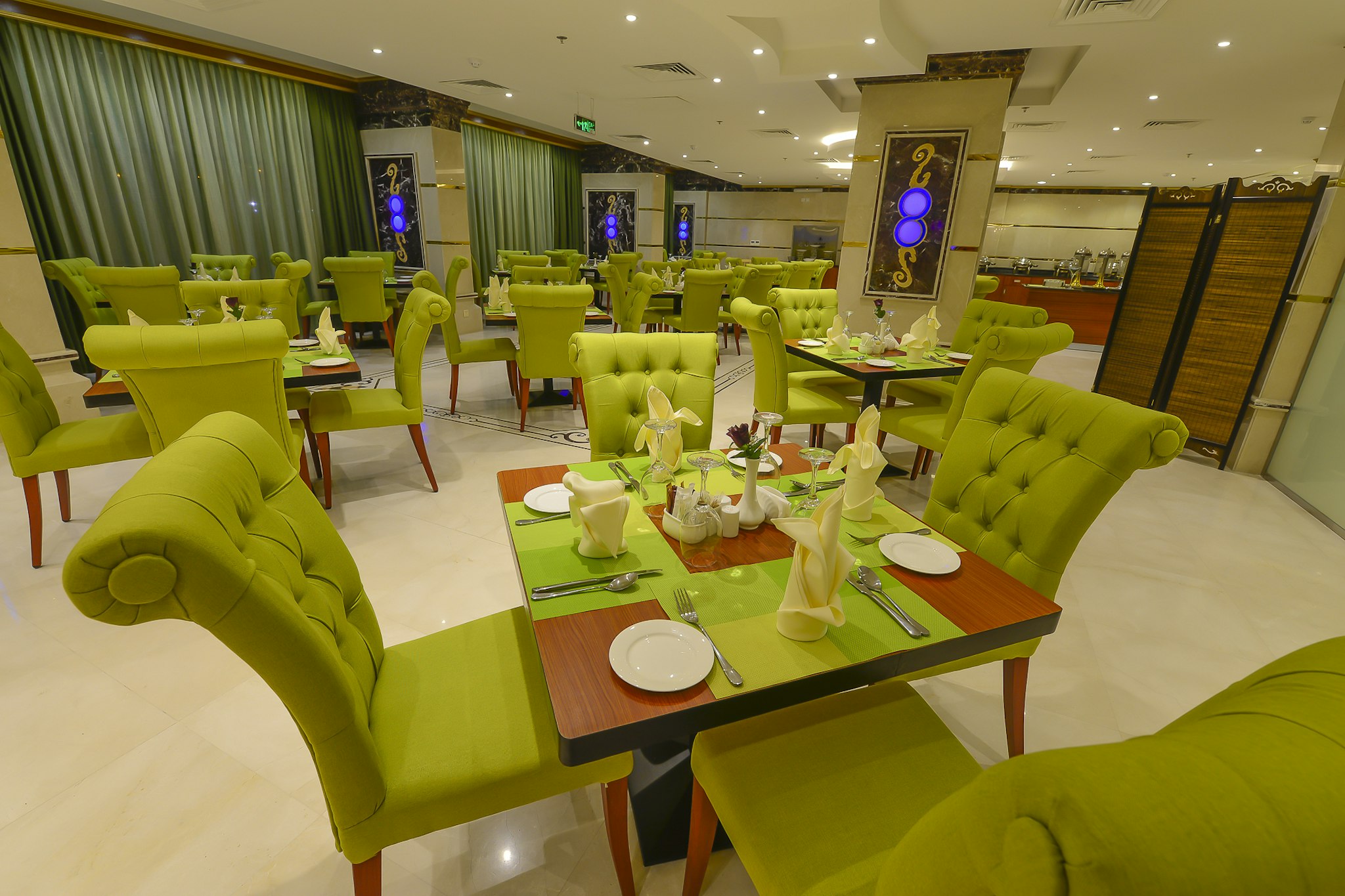 فندق كراون تاون(Crown Town Hotel) 38/46