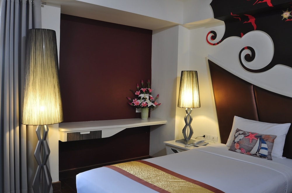 The Beverly Hotel Pattaya 13/78