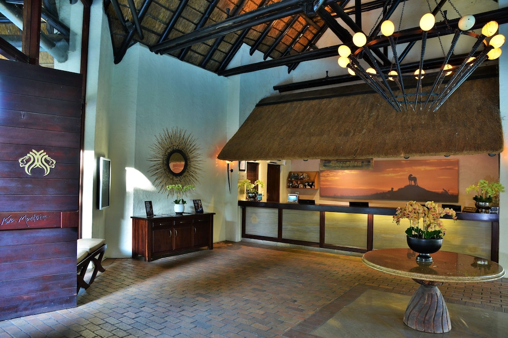 Kwa Maritane Bush Lodge 7/32