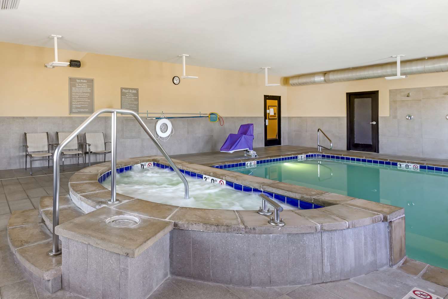 swimming pool spa
