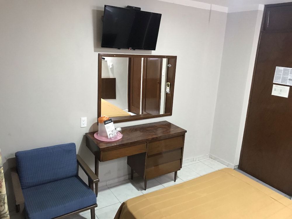 Oriente And Suites Hotel 32/67