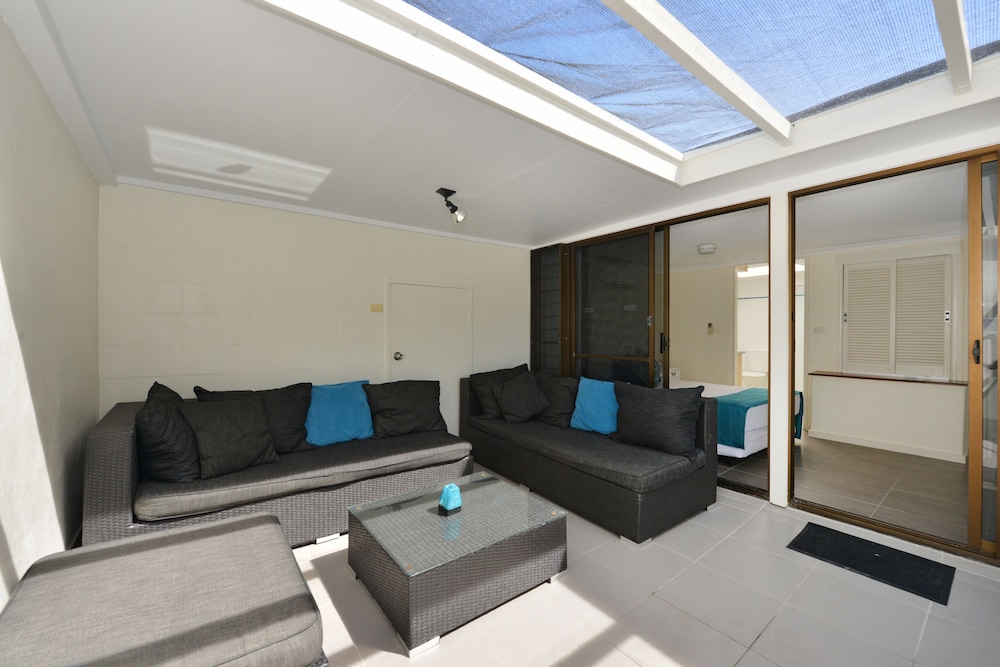 Tropical Reef Apartments Port Douglas 40/60
