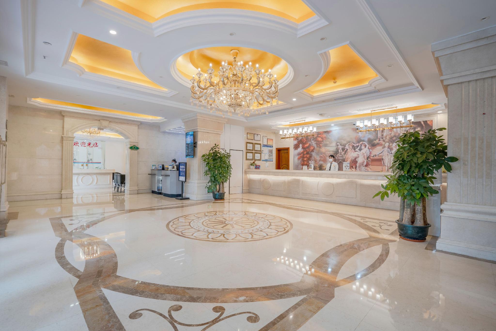 Vienna Hotel Guangzhou Tonghe Subway Station 11/49