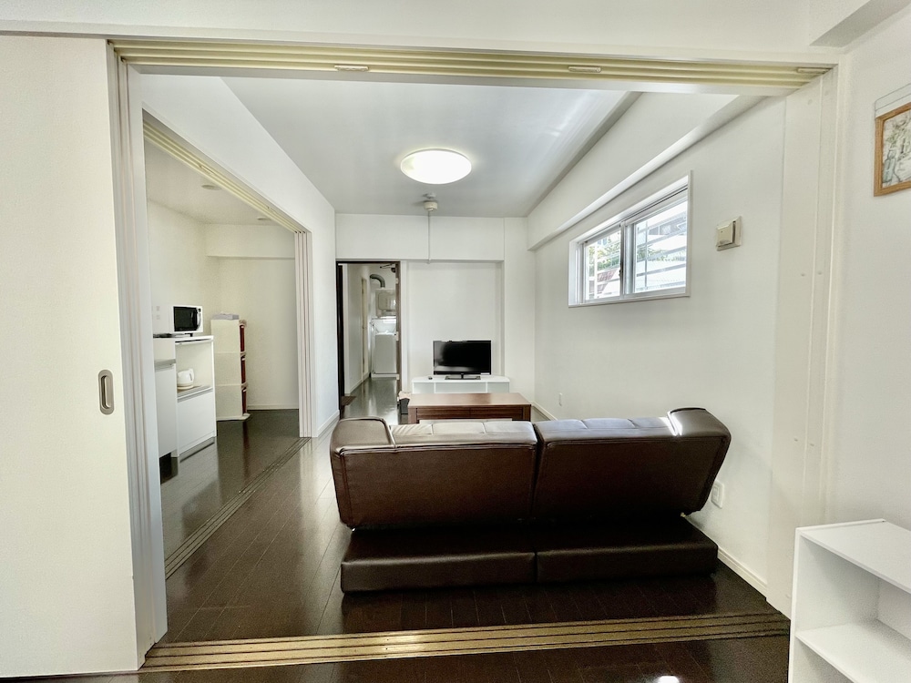 Villa Izumizaki 6/68