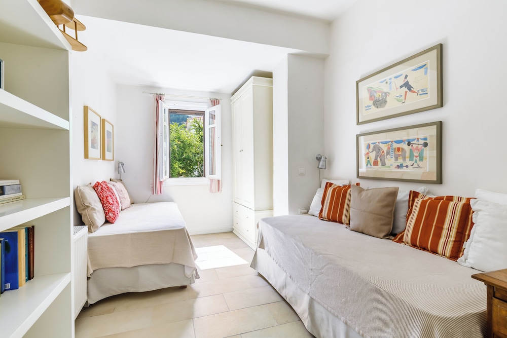 Skopelos Village Hotel Apartments 17/75