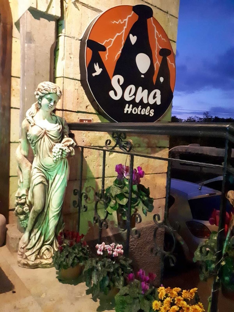 Sena Hotels 4/63