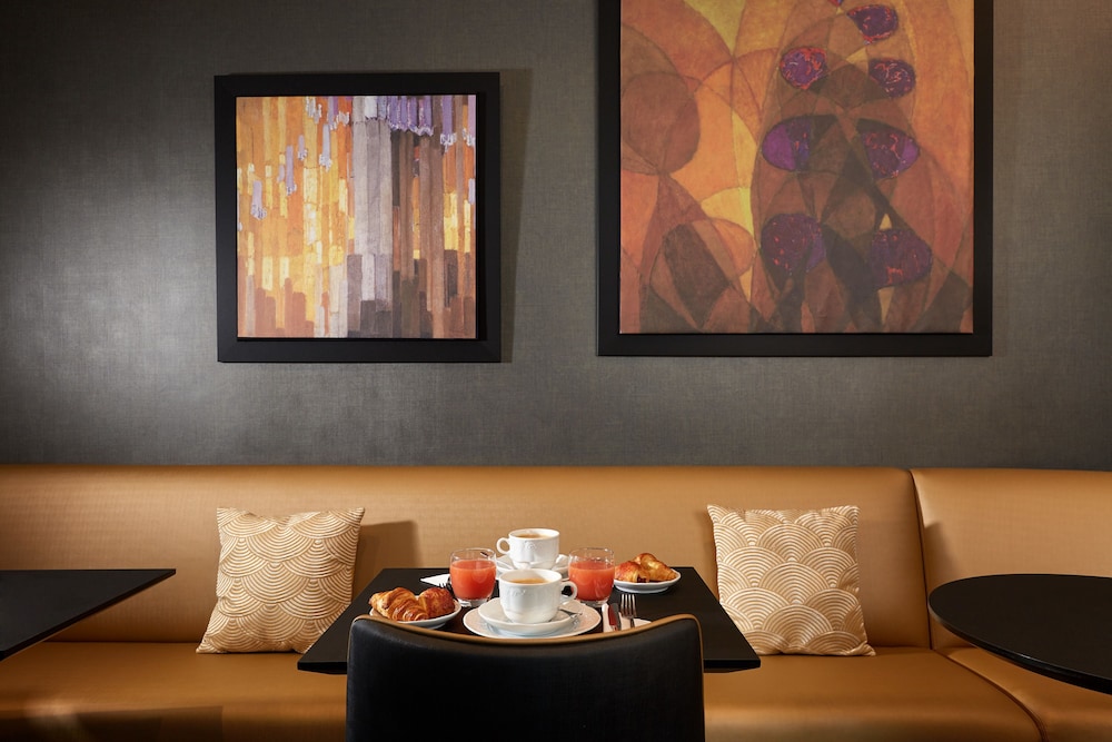 Hotel La Regence Etoile 36/50