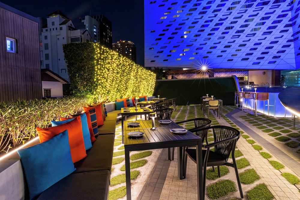 Lit Bangkok Residence 93/102