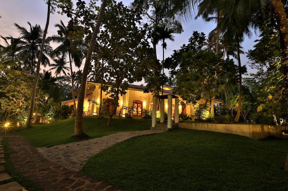 Amara Villa 31/47