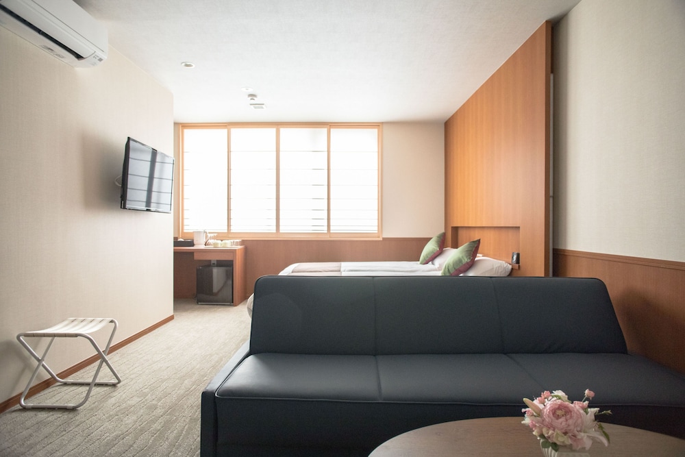 No6 Nijo-Hotel 27/34