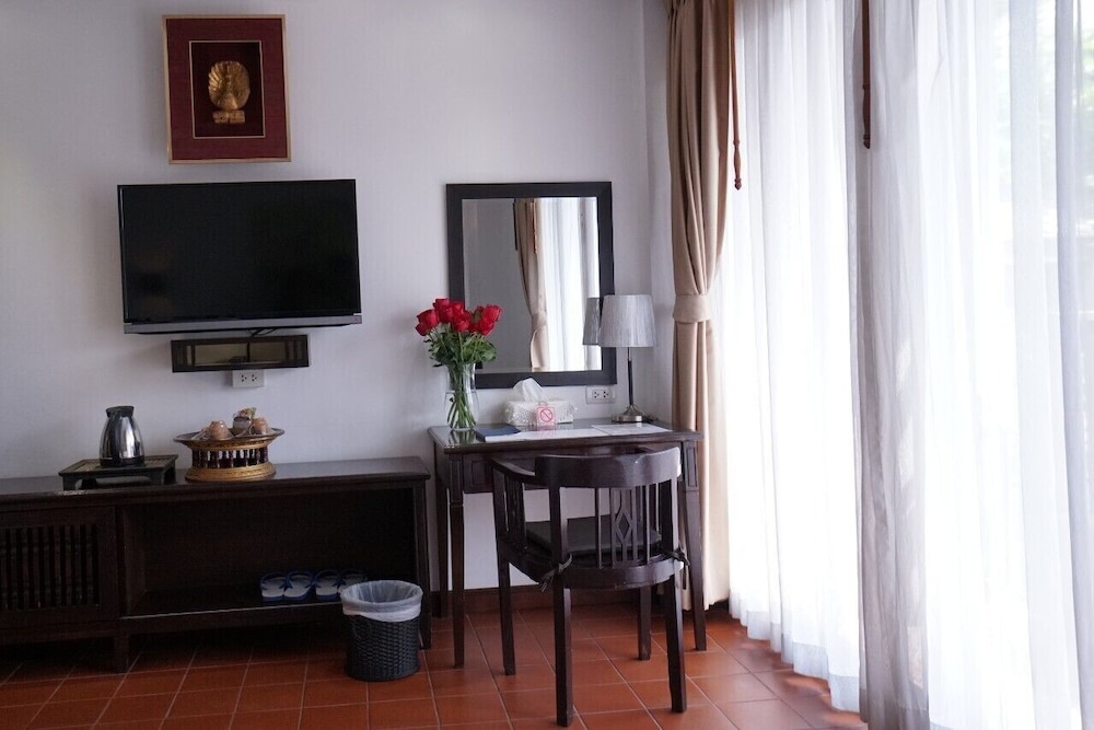 Baan Huen Phen 58/69