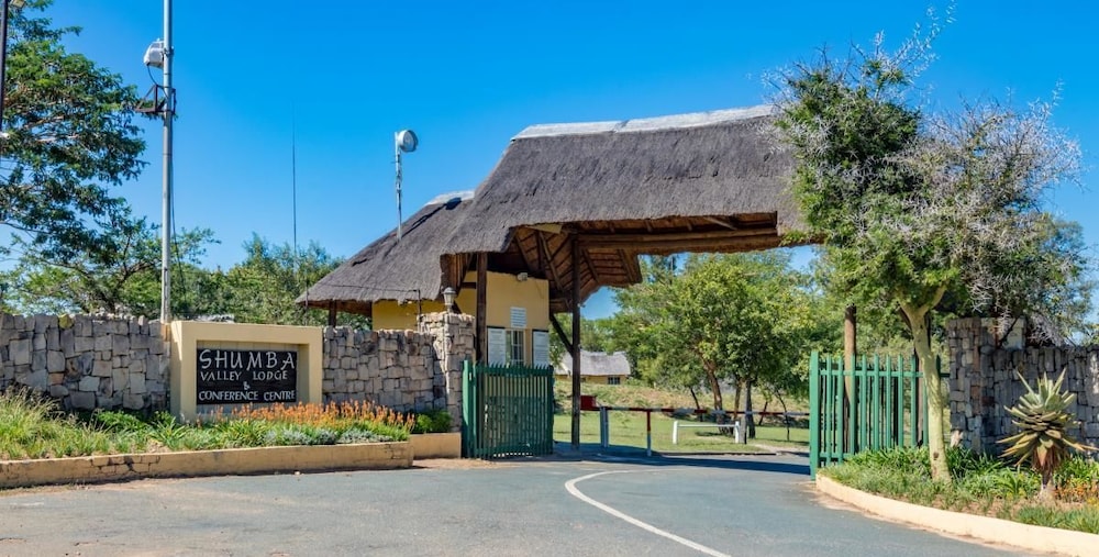 Shumba Valley Lodge 43/50