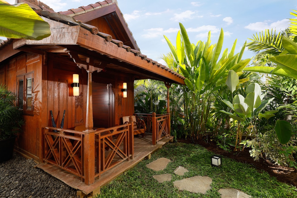 The Tulou Bali by Nakula 1/34